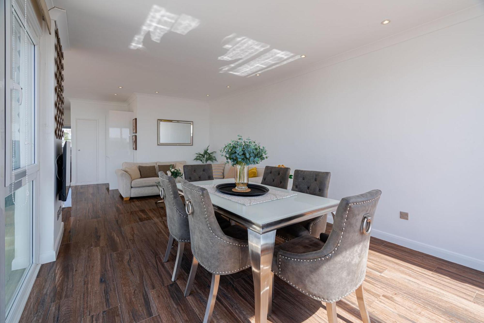 On The Beach Penthouse With Sea View - 3 Bedrooms - Roof Balcony - Spa, Sauna, Gym And Pool - Sleeps 6 Brighton Exterior foto