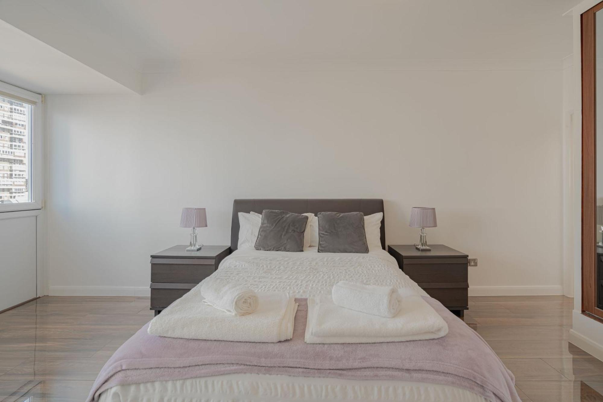 On The Beach Penthouse With Sea View - 3 Bedrooms - Roof Balcony - Spa, Sauna, Gym And Pool - Sleeps 6 Brighton Exterior foto
